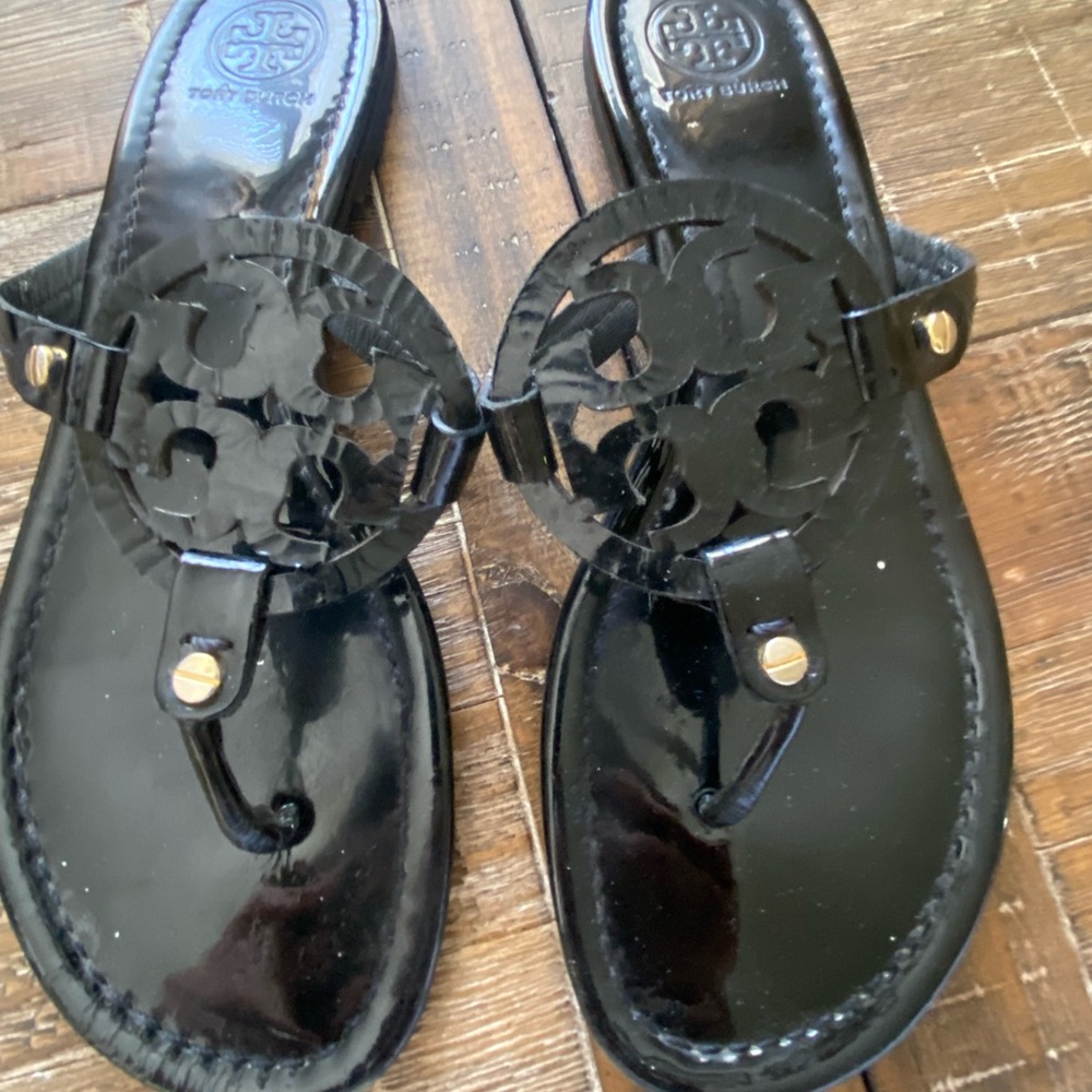 Tory Burch Millers black sz 10